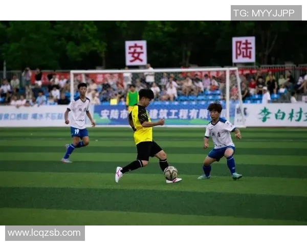 少儿足球比赛精彩纷呈小小球员展现青春活力与团队精神